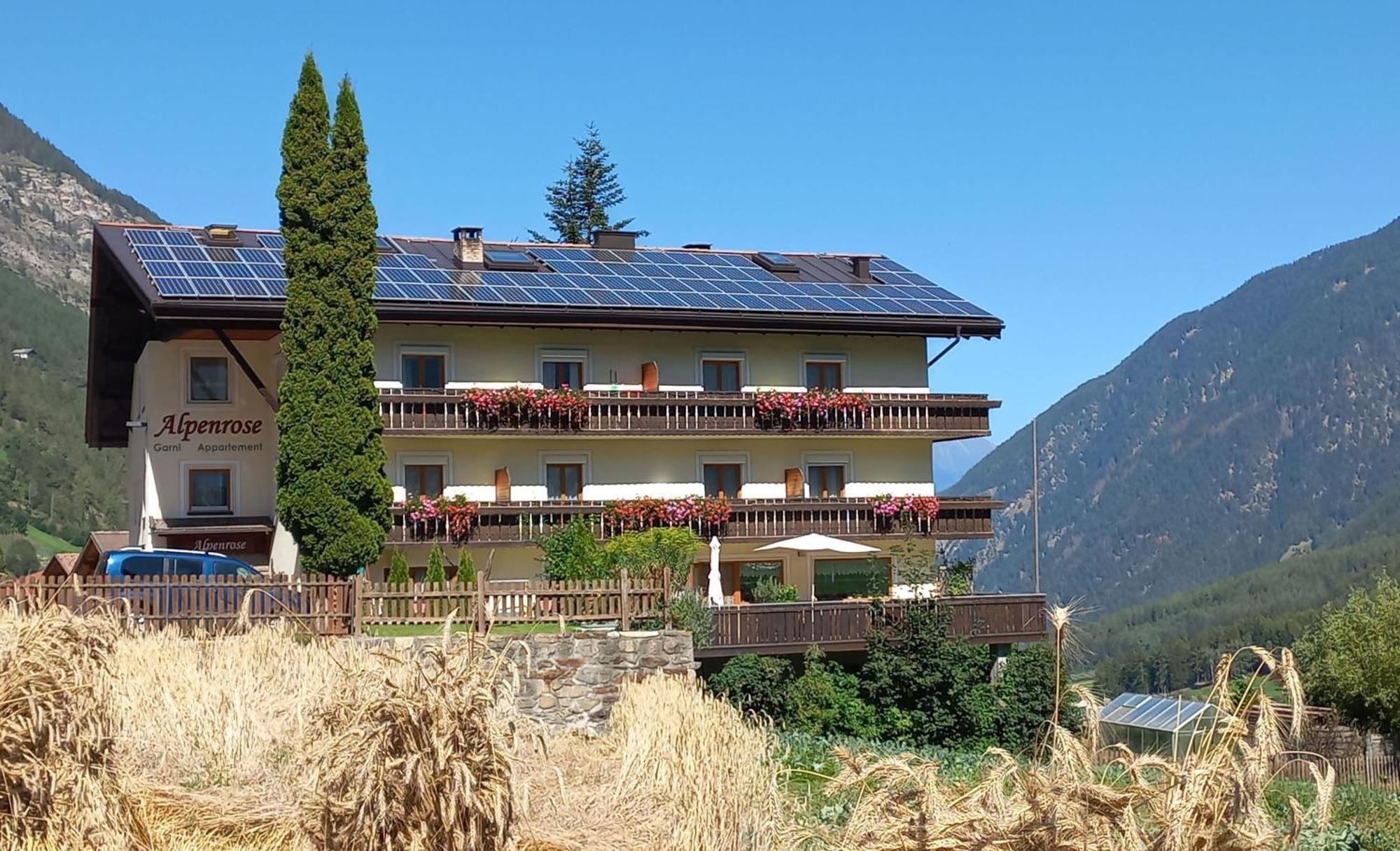 Alpenrose Aparthotel Martello Buitenkant foto